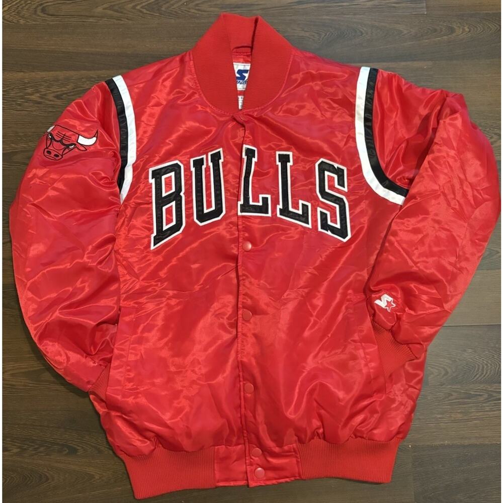 Rare Find NBA Chicago Bulls Starter Bomber Jacket Red Men’s Size Large No Stains